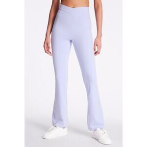 Le Ore Luna Wrap Flare Legging - S - Baby Lavender